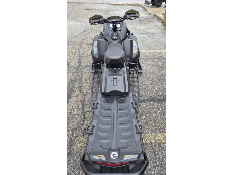 Ski-Doo BACKCOUNTRY XRS 850 2026