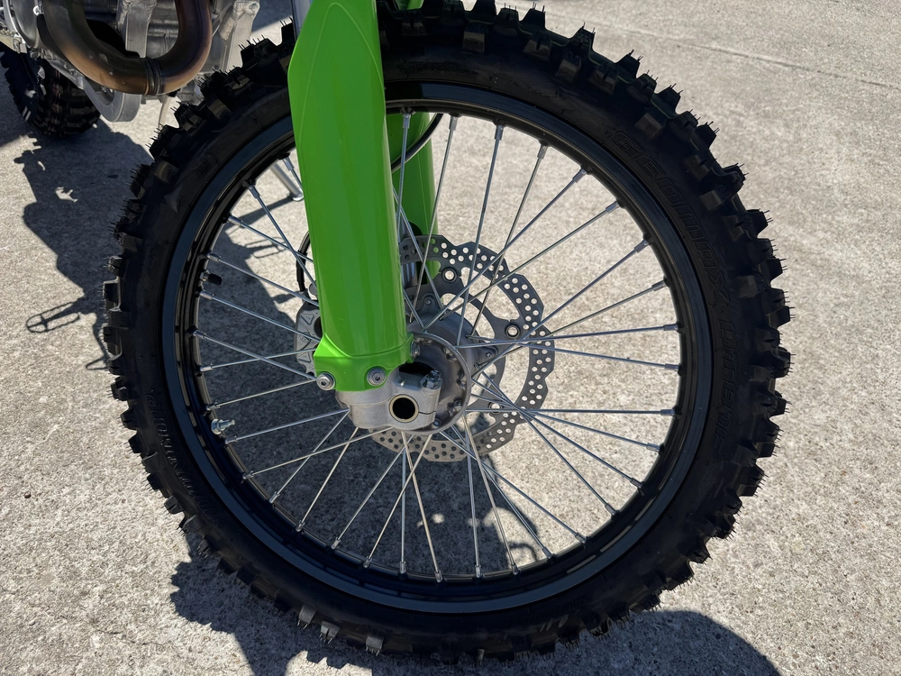 2024 Kawasaki Kx 450 alt