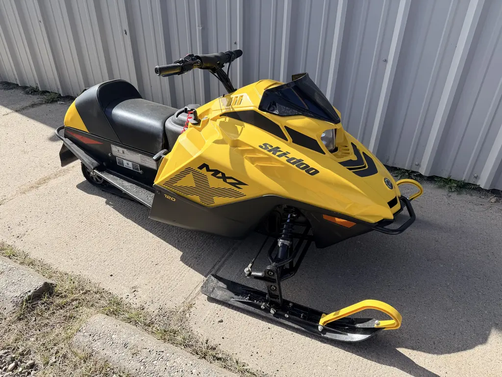 2023 Ski-Doo Z120 Z120