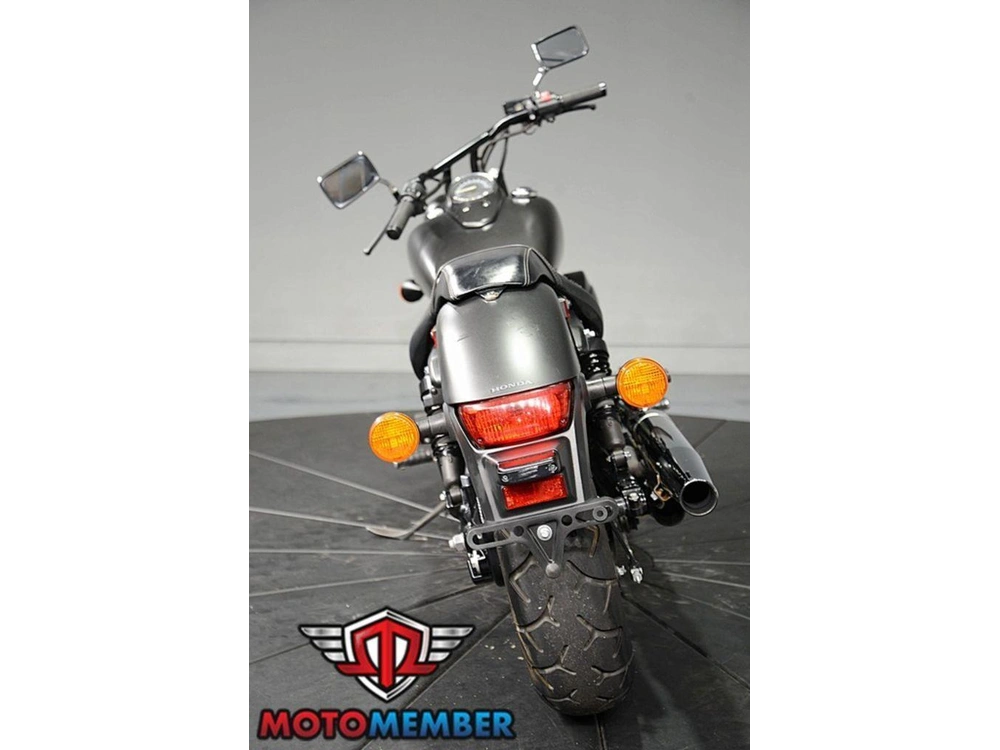 2022 Honda Shadow Phantom alt