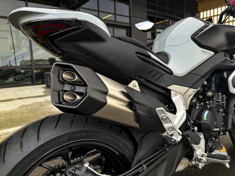 2026 Cfmoto 800nk Sport alt