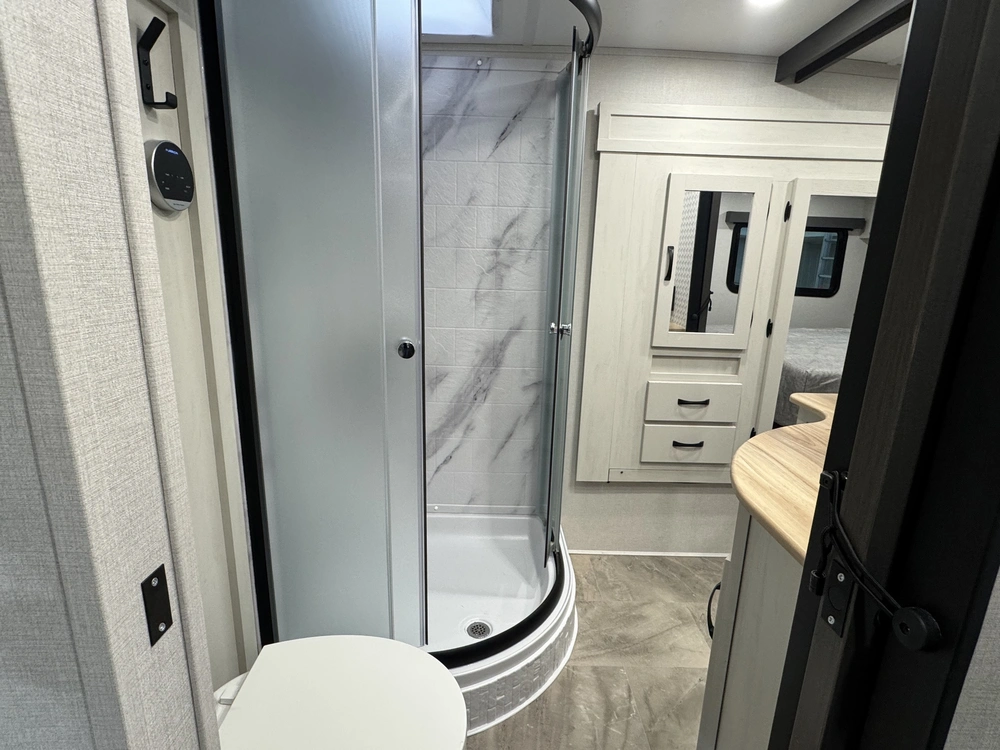 Coachmen Chaparral 27bar 2026 alt