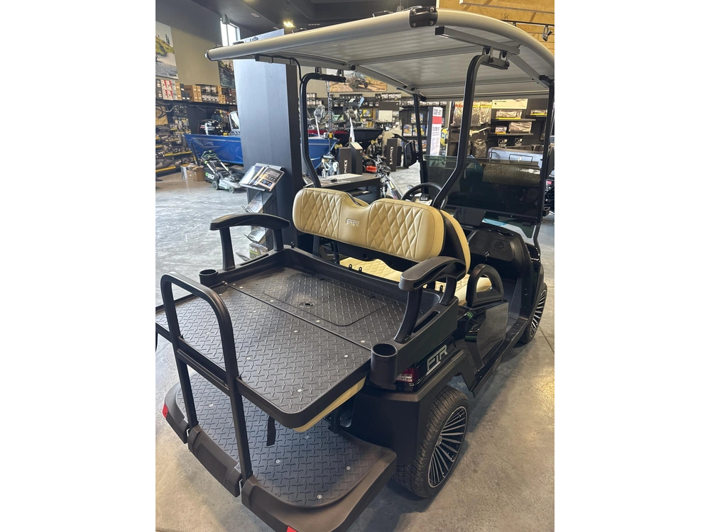 2026 Ftr Model 2+2 Lithium W/chrome Package Solar alt