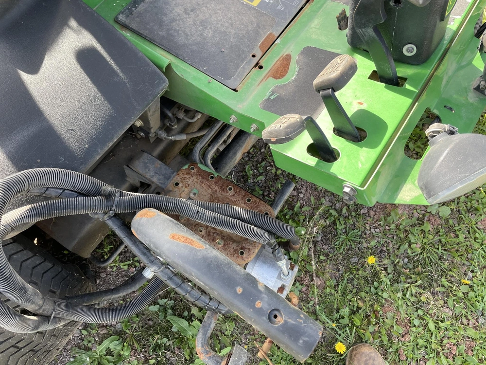 2009 John Deere 7500 alt