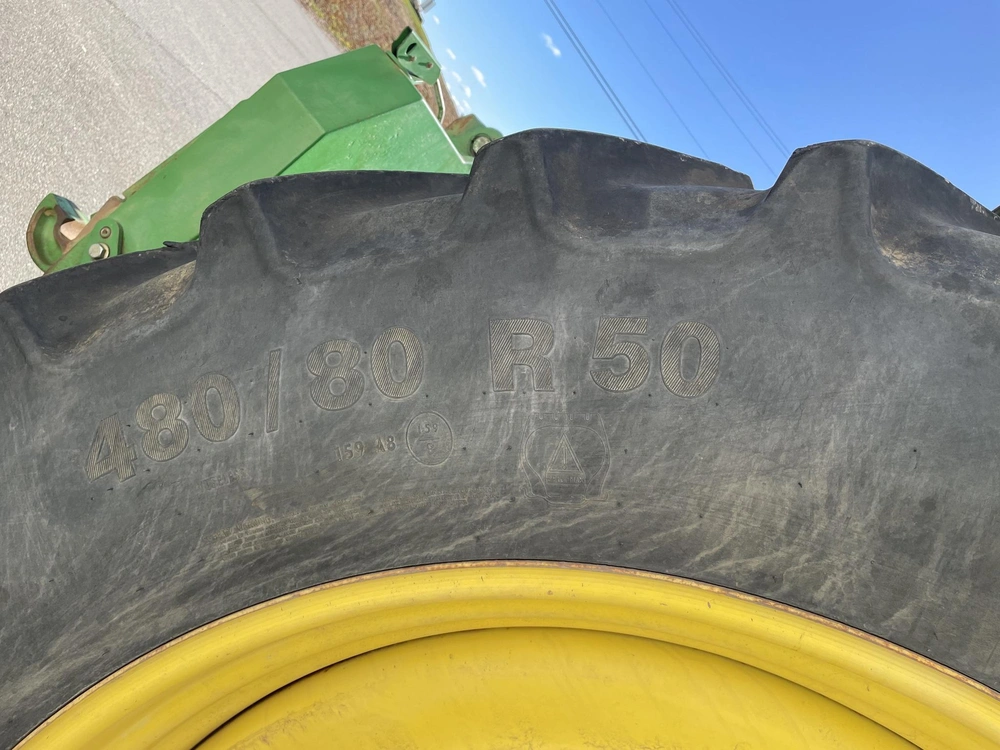 2014 John Deere 8320r alt