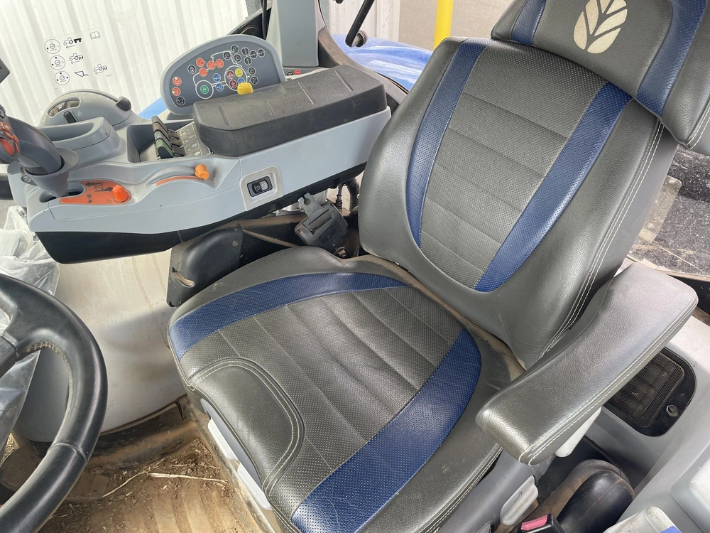 New Holland T7.270 T4b 2021 alt