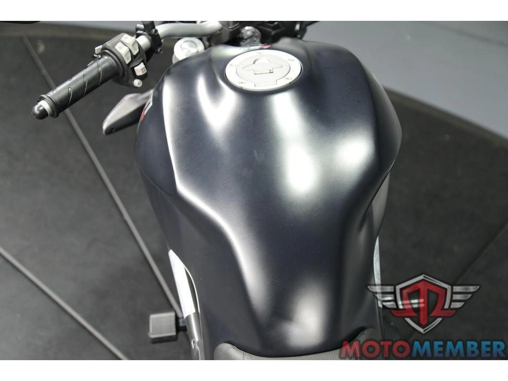 2018 Ducati Monster 797 Plus Dark Stealth alt