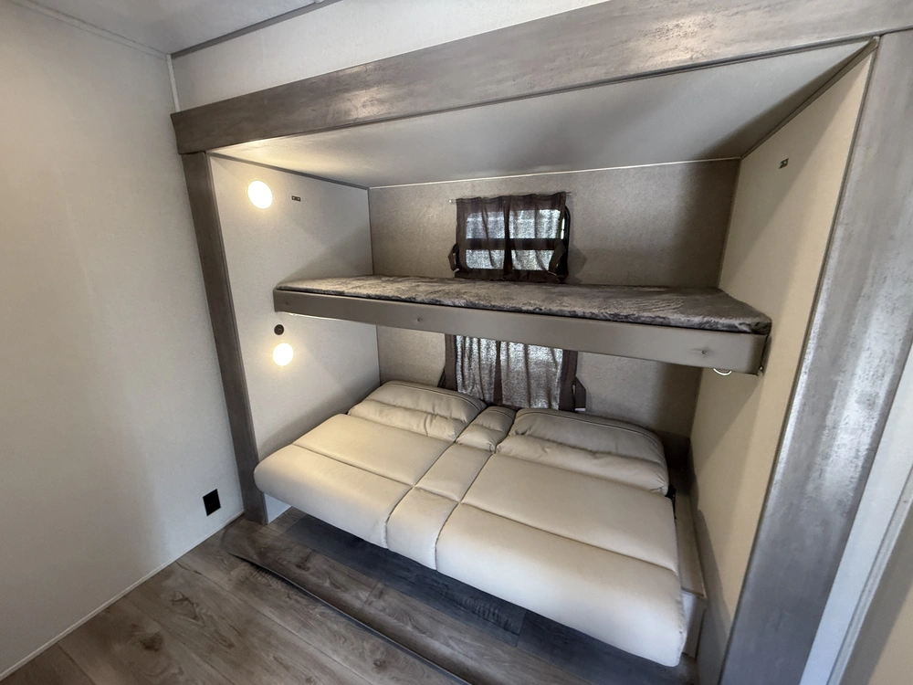 Catalina 39fkts 2025 alt