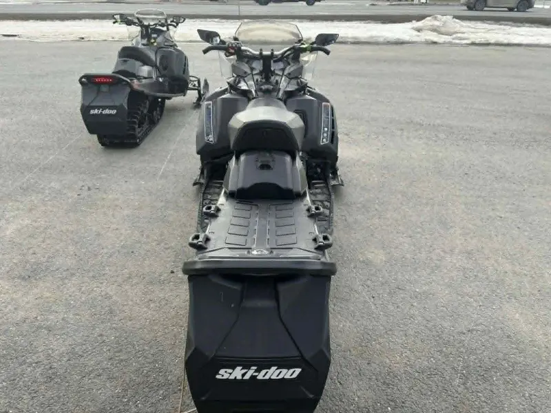 Ski-Doo RENEGADE ADRENALINE 900ACE TURBO 2019