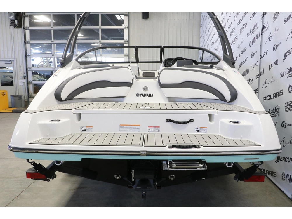 2026 Yamaha Ar195 alt