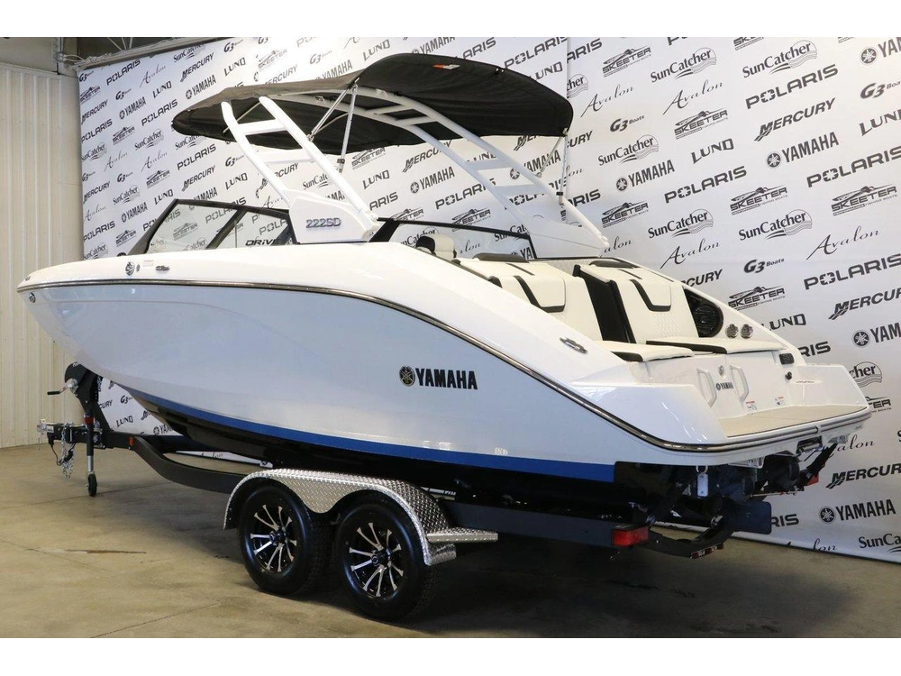 2026 Yamaha 222sd alt