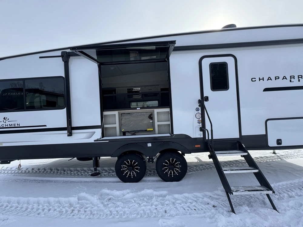 Coachmen Chaparral 27bar 2026 alt