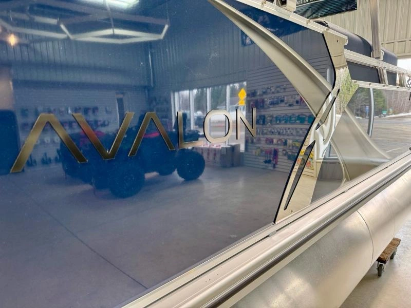 2026 Avalon Lsz Quad Lounger Shift 23 X 8.5 alt