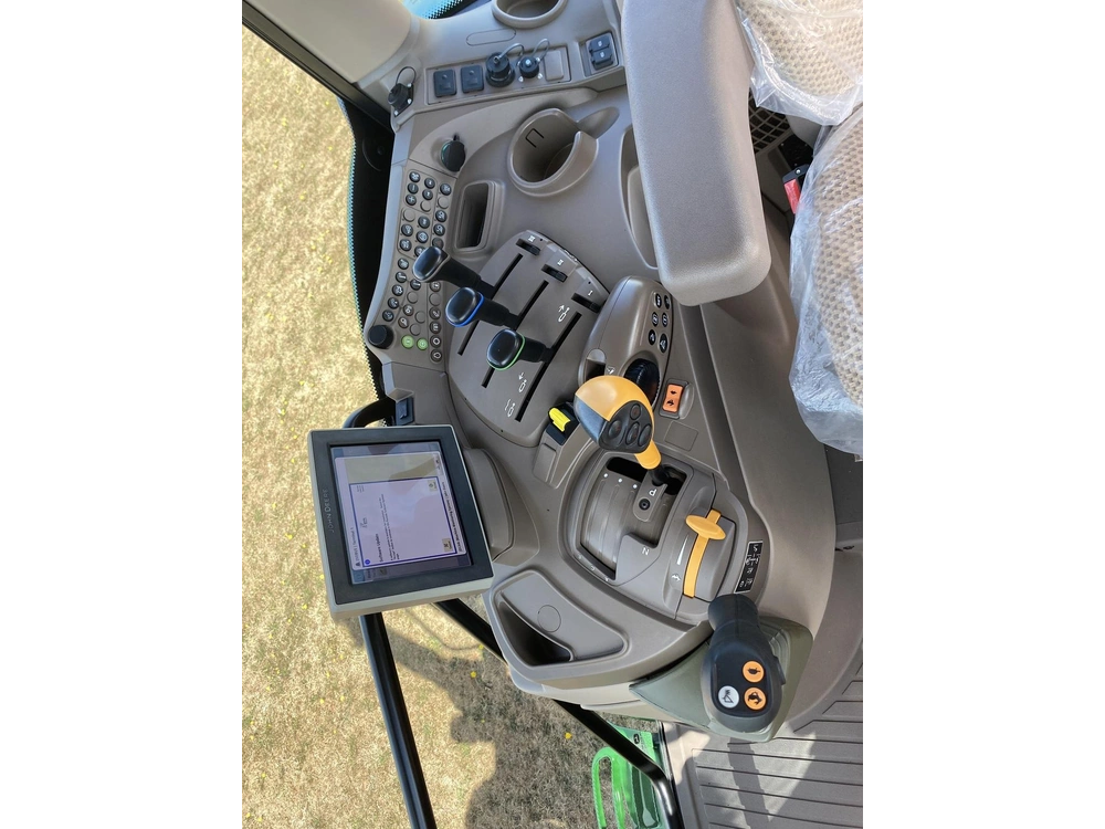 John Deere 6r 130 2023 alt