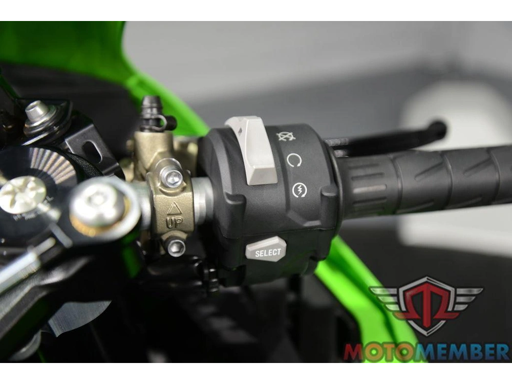 2025 Kawasaki Ninja® Zx™-10r Krt Edition Abs alt