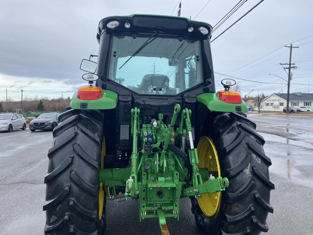 2024 John Deere 6120m alt