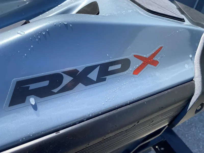 2024 Sea-Doo RXP-X 325 thumbnail 7