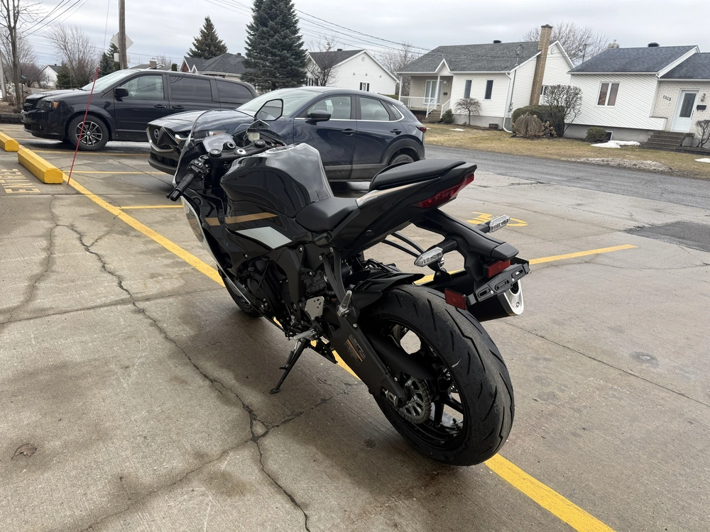 2026 Kawasaki Ninja Zx-6r alt