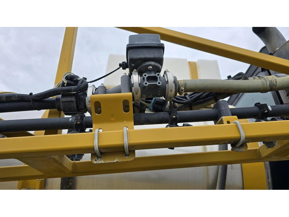Rogator 874 2006 alt