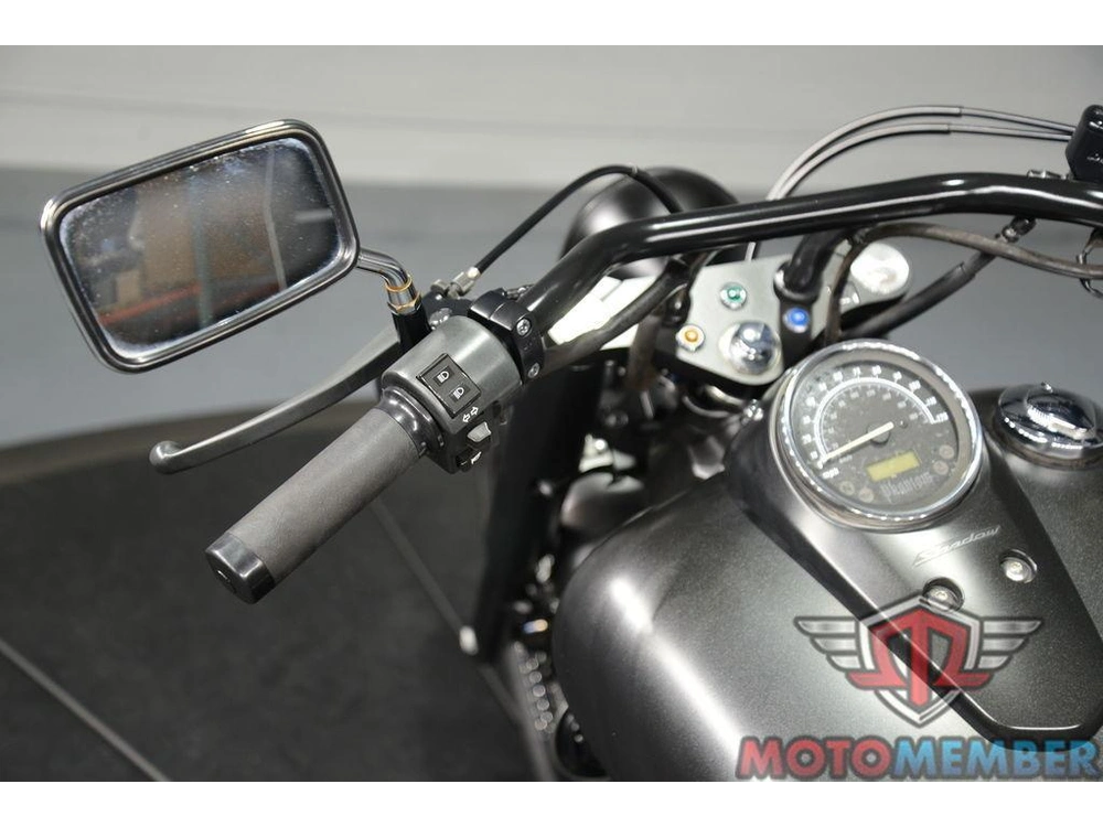 2022 Honda Shadow Phantom alt