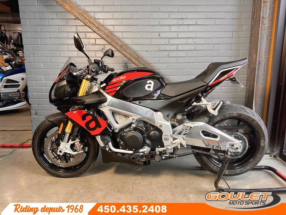 Aprilia Tuono V4 Rr Black 2018 alt