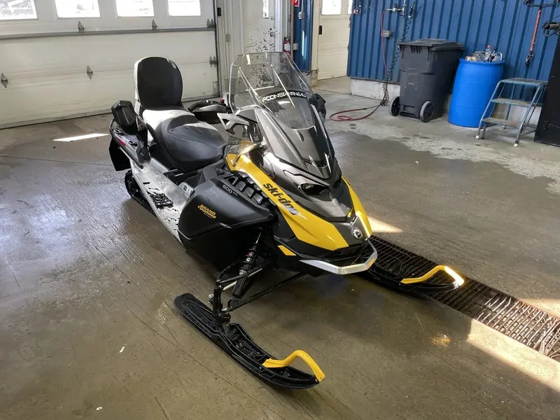 Ski-Doo Grand Touring Sport 600 ACE 2026
