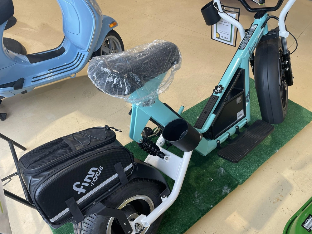 2023 Finn Finn Scooter alt