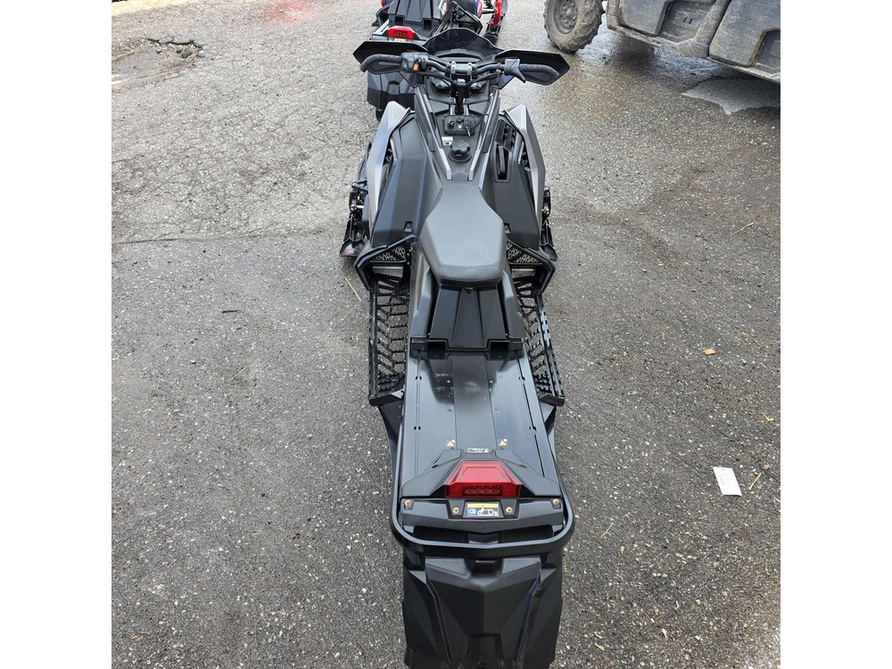 2022 Polaris 850 Indy Xcr 136 alt