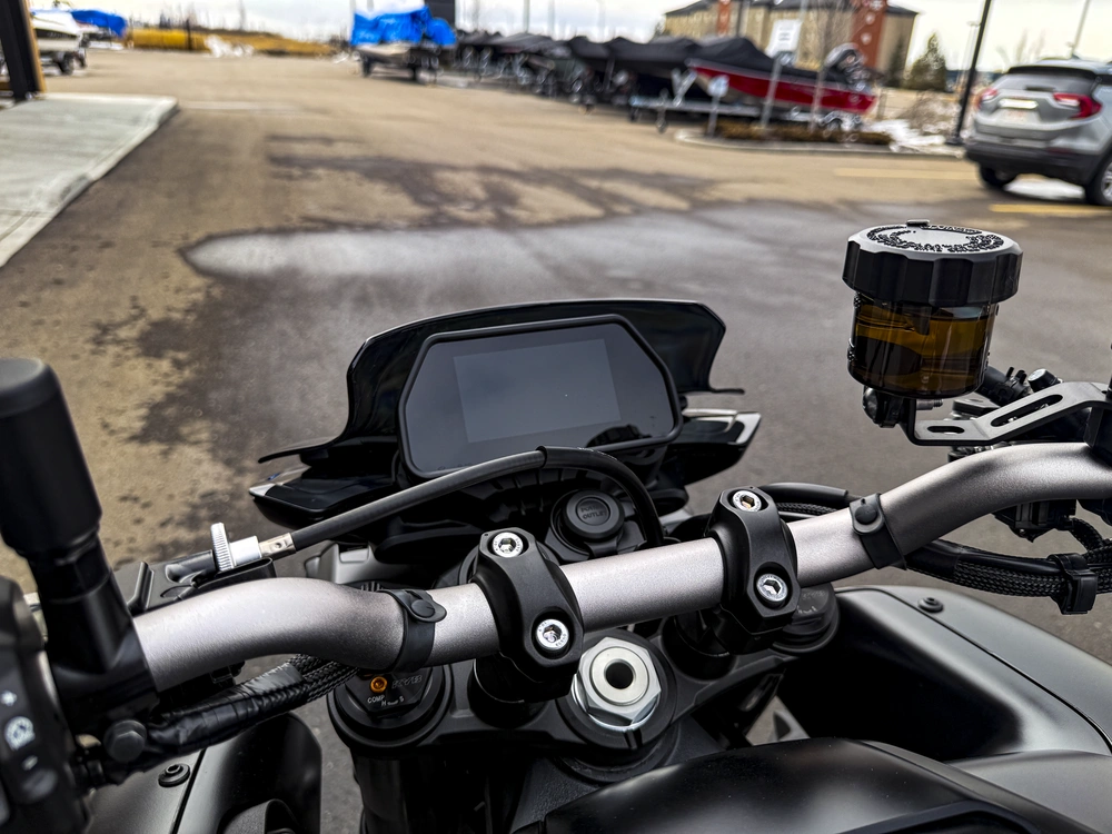 2026 Yamaha Mt-10 alt