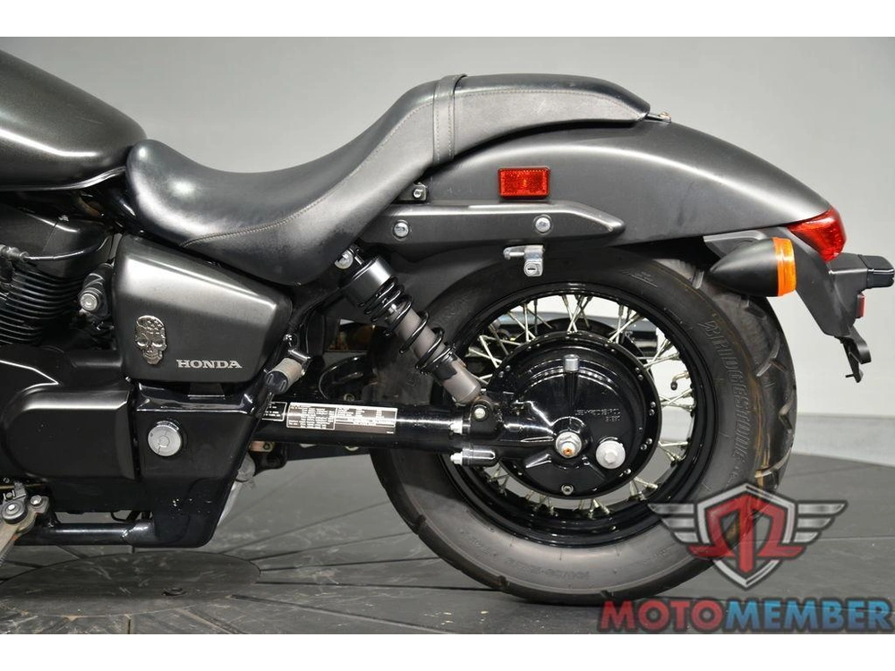 2022 Honda Shadow Phantom alt