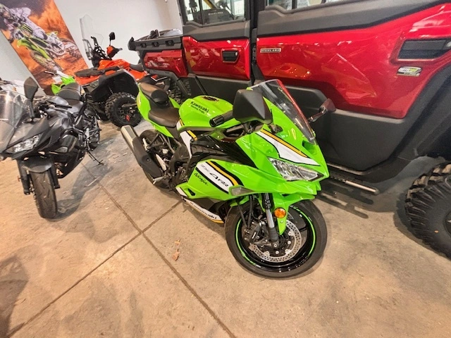 Kawasaki Ninja Zx-4rr Krt Zx4rr Zx 4rr Zx 4r Zx4 2025 alt