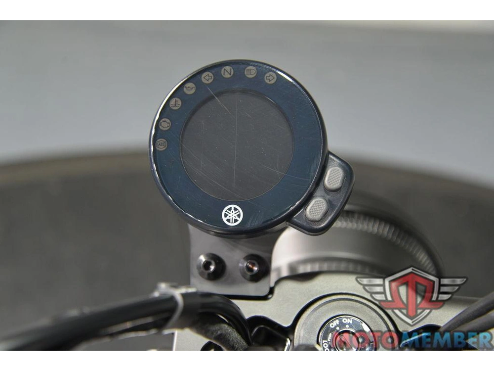 2025 Yamaha Xsr700 alt