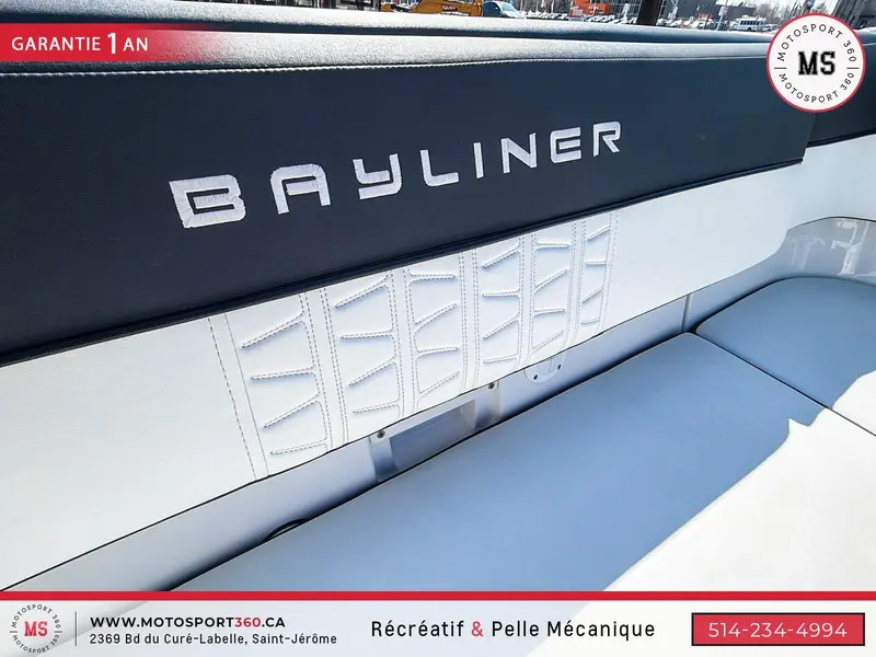 BAYLINER VR5 OPEN DECK 20.5 PIED 250 HP TOUR WAKE + SIMRAD ! 2021