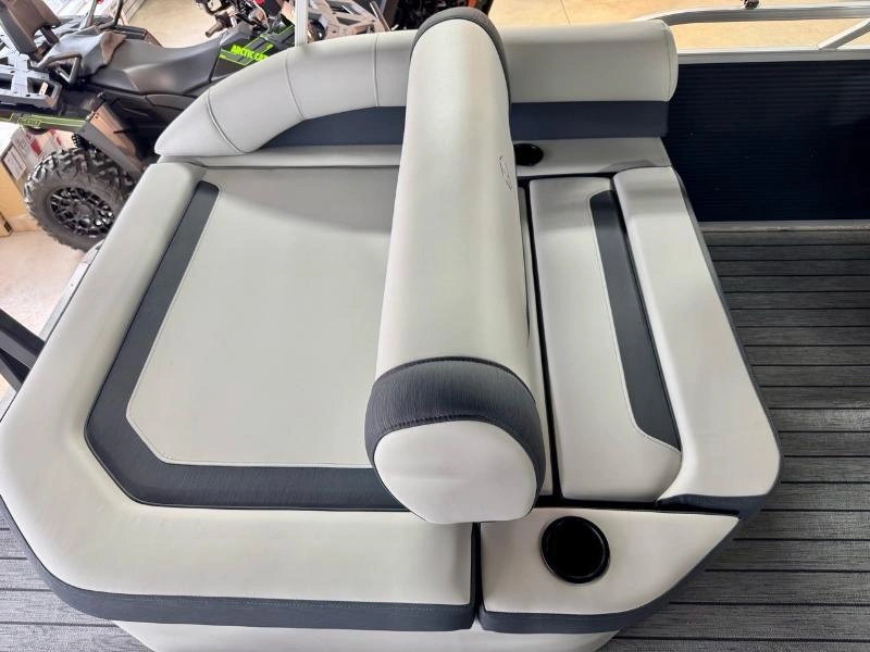 Armada Drakkar Swing Back 21' X 8' 2026 alt