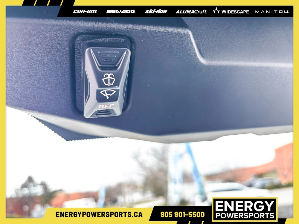 2026 Can-am Can-am Defender Max Cab Xt Hd11 alt