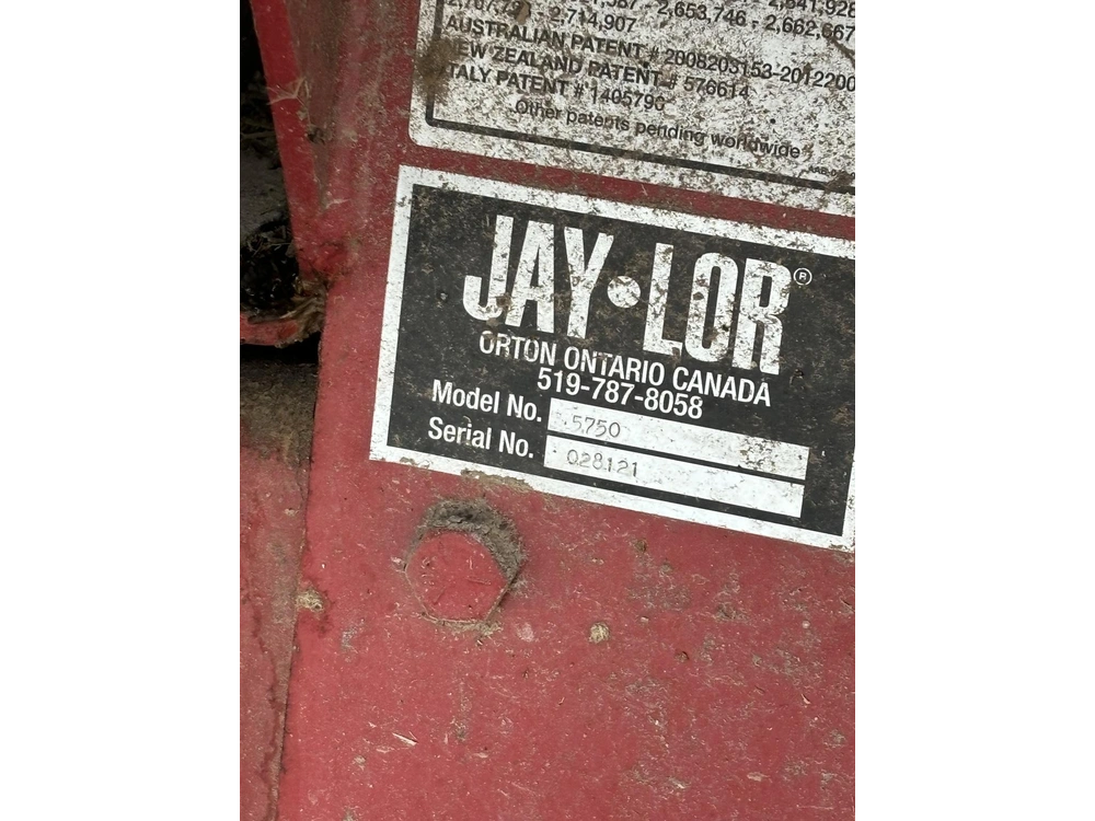 Jay Lor 5750 2021 alt