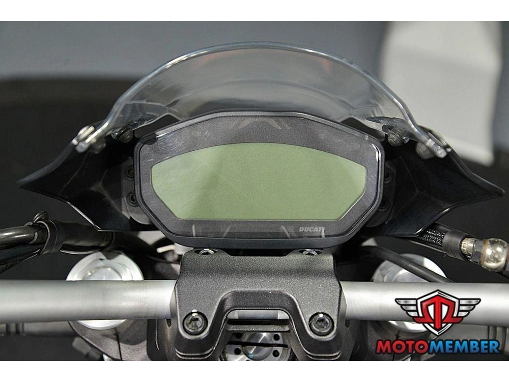 2018 Ducati Monster 797 Plus Dark Stealth alt