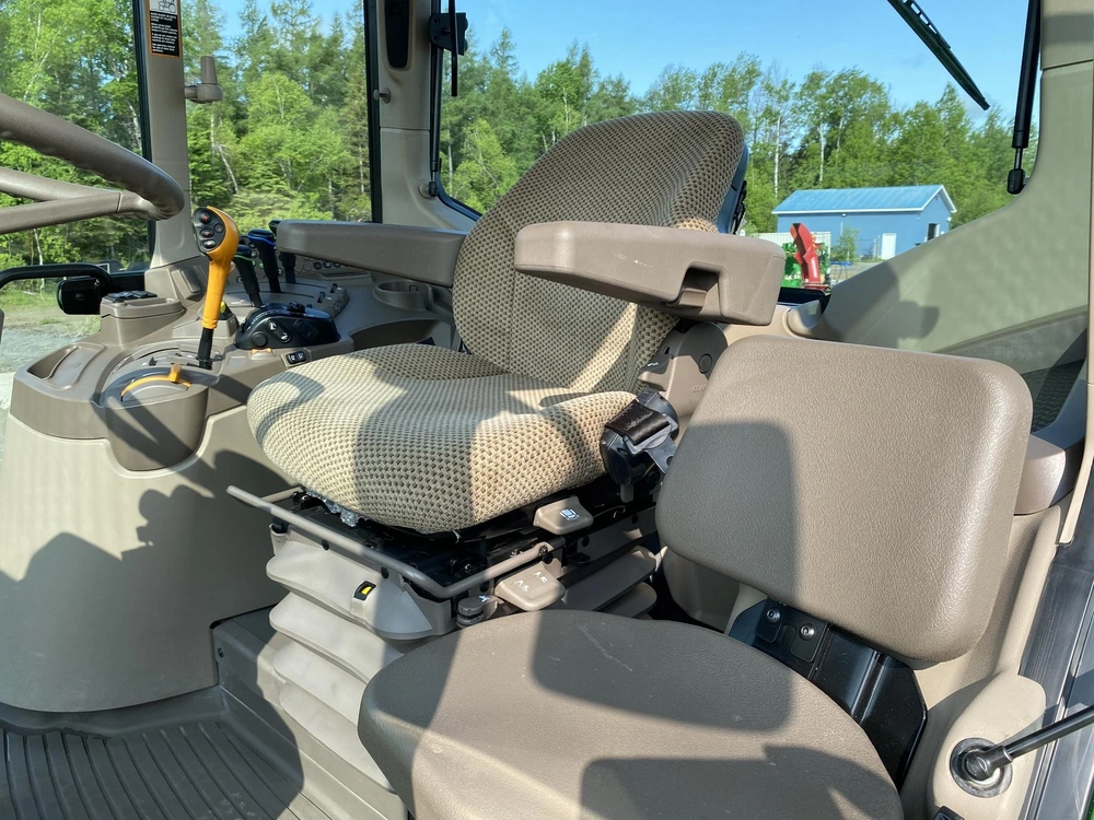 John Deere 6155m 2024 alt
