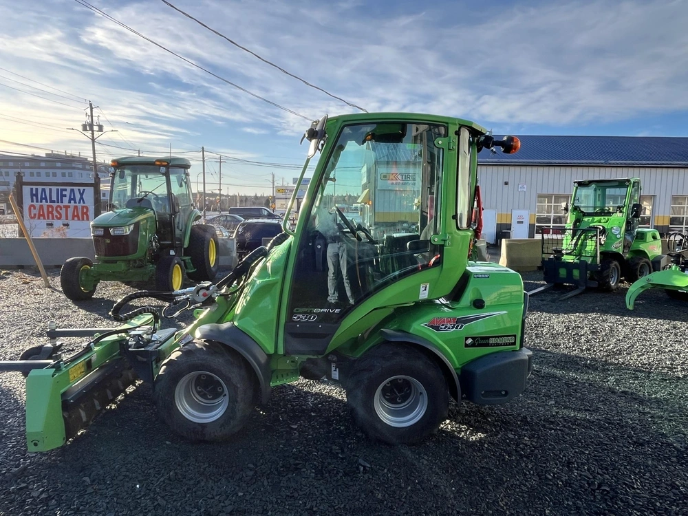 Avant M530 2023 alt