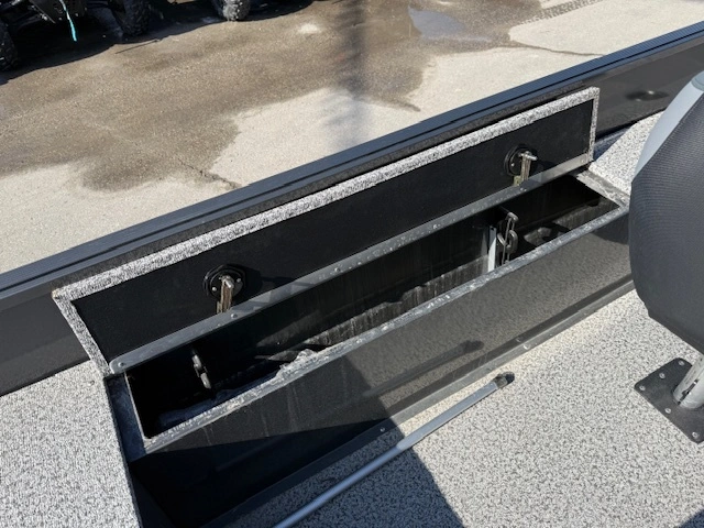 2025 Mirrocraft Outfitter 167sc alt