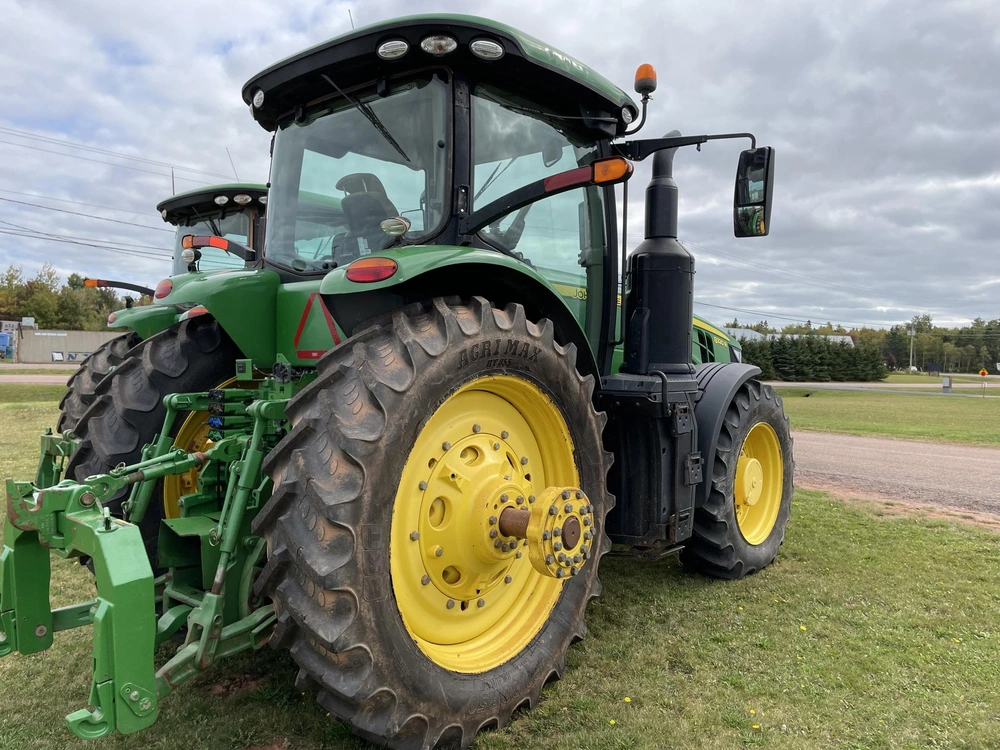 2018 John Deere 8320r alt