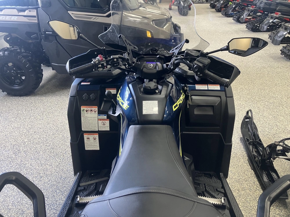 2023 Cfmoto Cforce 600 Touring alt