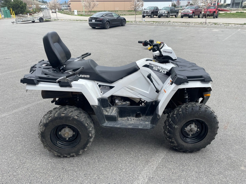 2014 Polaris Sportsman Touring 570 Efi Bright White alt