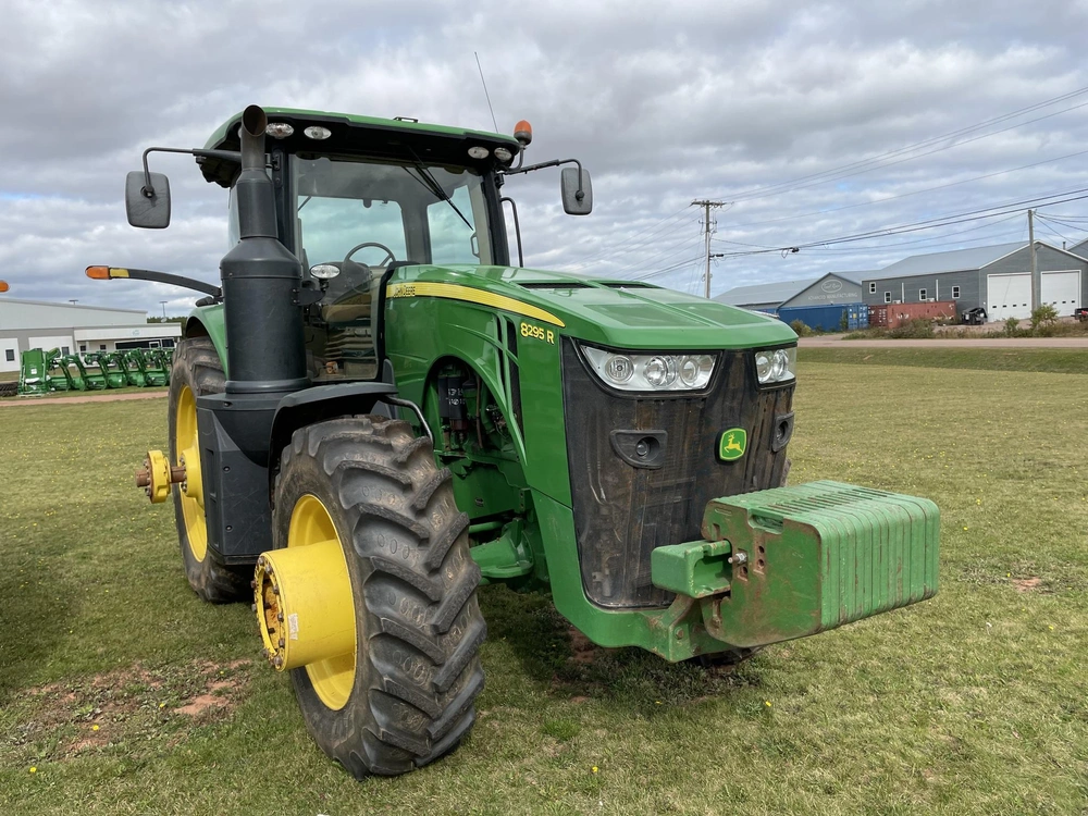 2014 John Deere 8295r alt