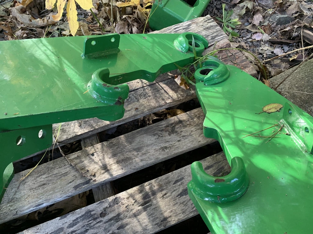 None John Deere 520m alt