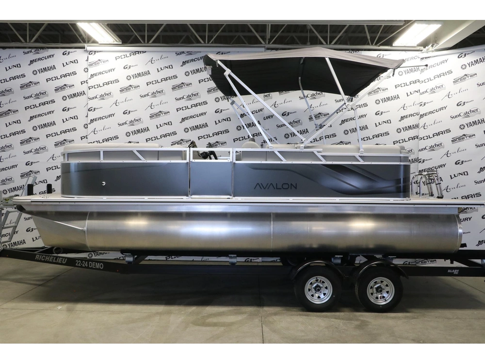 Avalon Vls 2180 Quad Lounger + Yamaha 70 Hp 2026 alt