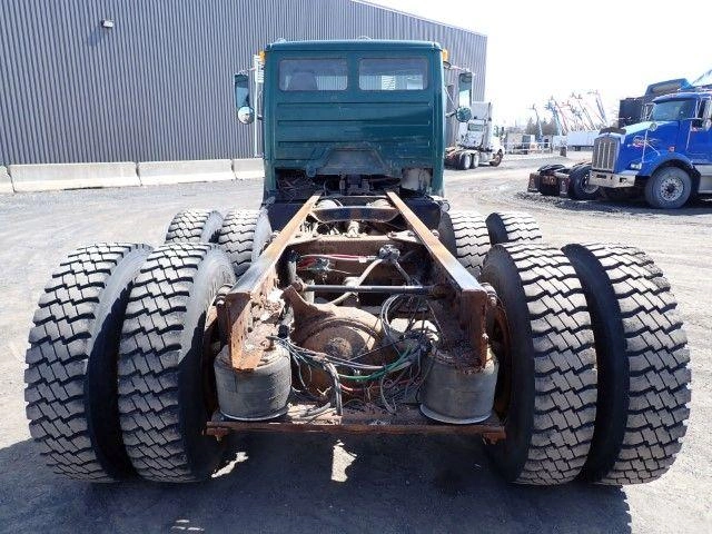 Freightliner Fl80 2003