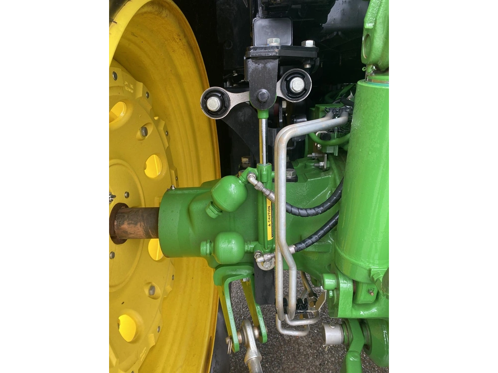 2024 John Deere 6r 185 alt