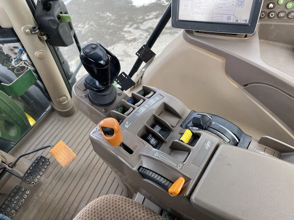 John Deere 6125r 2014 alt