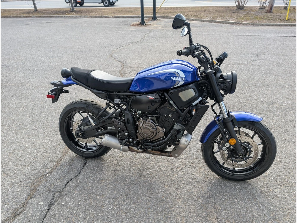 Yamaha Xsr 700 2024 alt
